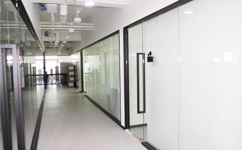 來廣營(yíng)服裝加工廠房裝修